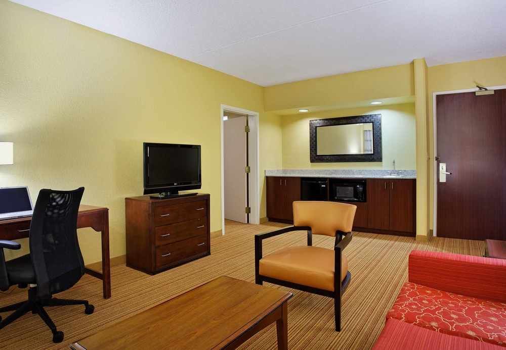 Hotel Courtyard By Marriott Boston Littleton Exteriér fotografie