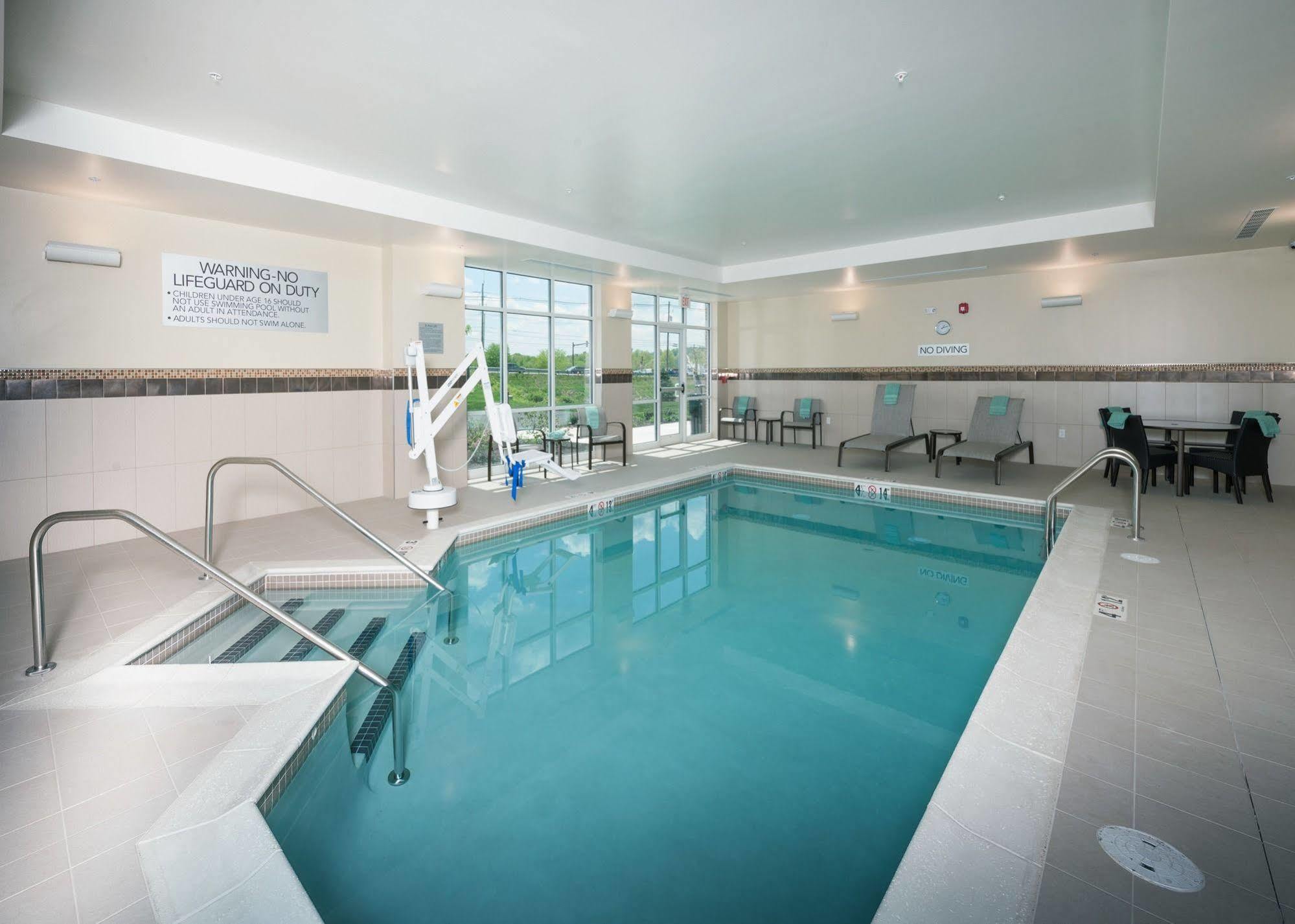 Hotel Courtyard By Marriott Boston Littleton Exteriér fotografie