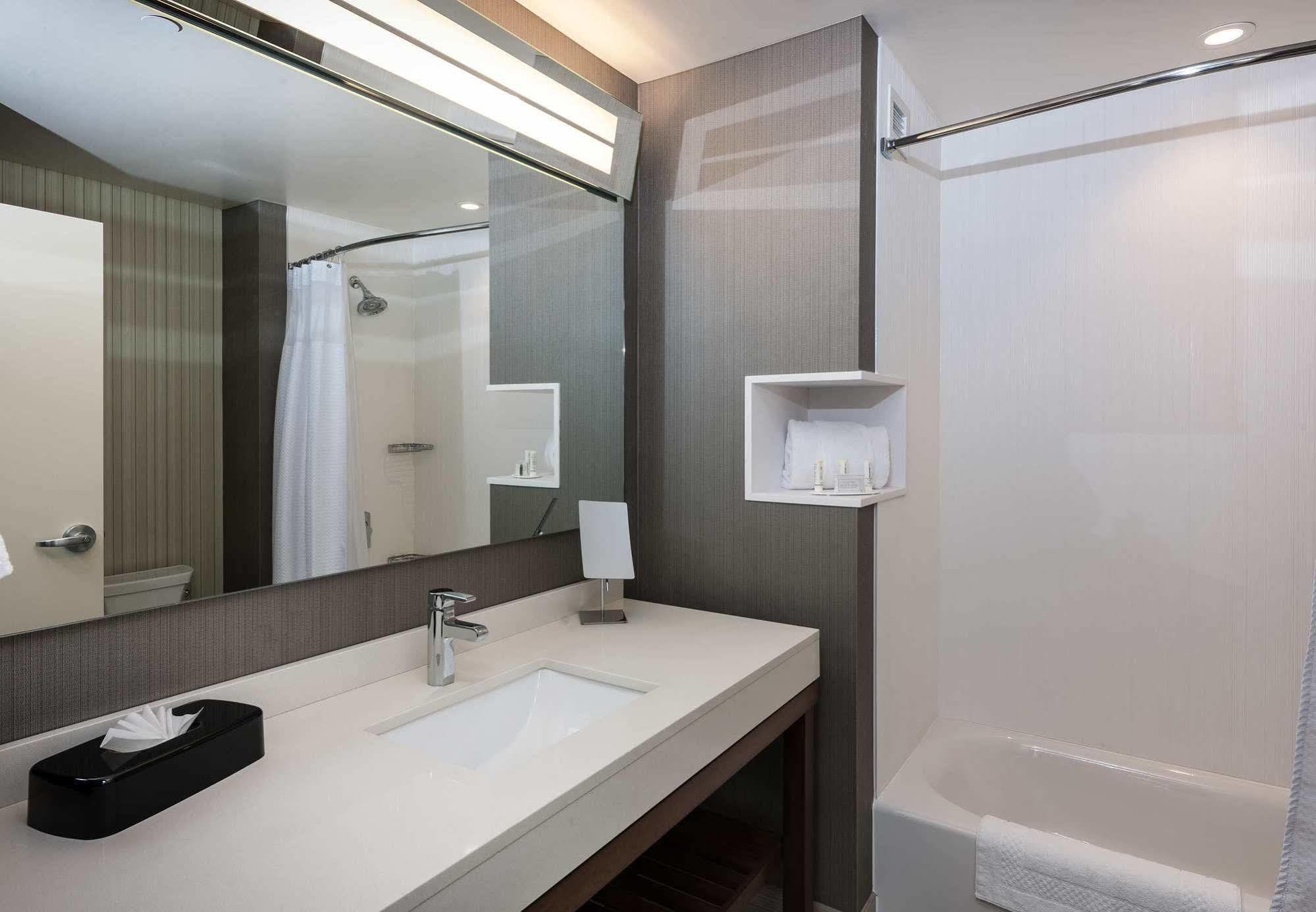 Hotel Courtyard By Marriott Boston Littleton Exteriér fotografie