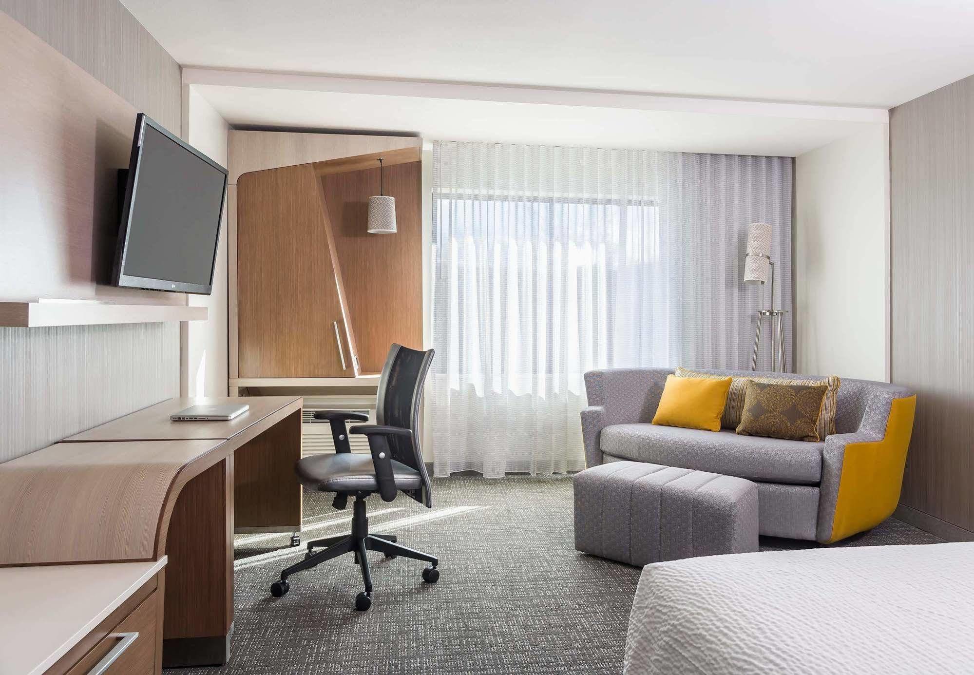 Hotel Courtyard By Marriott Boston Littleton Exteriér fotografie